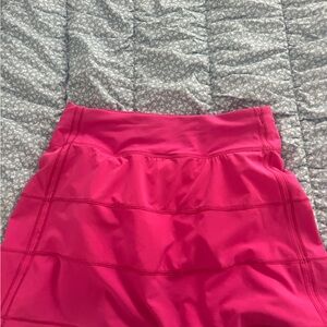 pink lululemon skirt